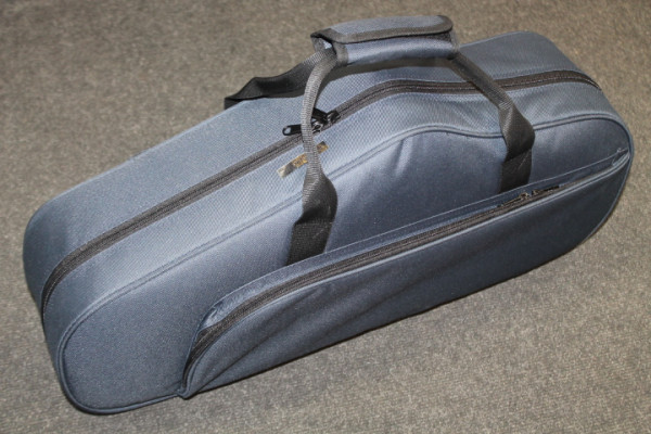 Кейс для саксофона-альт BRAHNER ASC-20/BL водоотталкивающий