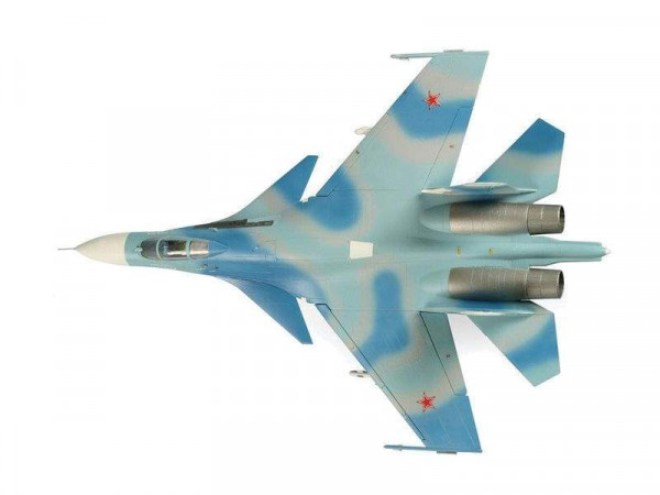 Сборная модель ZVEZDA Советский истребитель Су-27, подарочный набор, 1/72