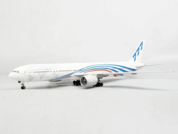 Сборная модель ZVEZDA Пассажирский авиалайнер Боинг 777-300 ER, 1/144
