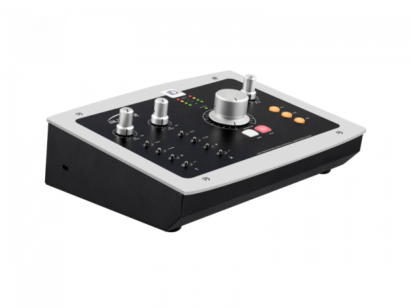 Аудиоинтерфейс Audient iD22